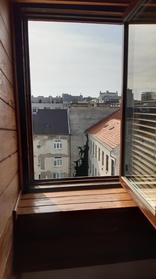 브라티슬라바 Attic Flat In The Center 아파트 외부 사진